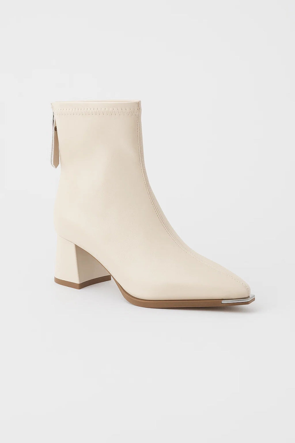 Cloe - Ankle Boots with Block Heel