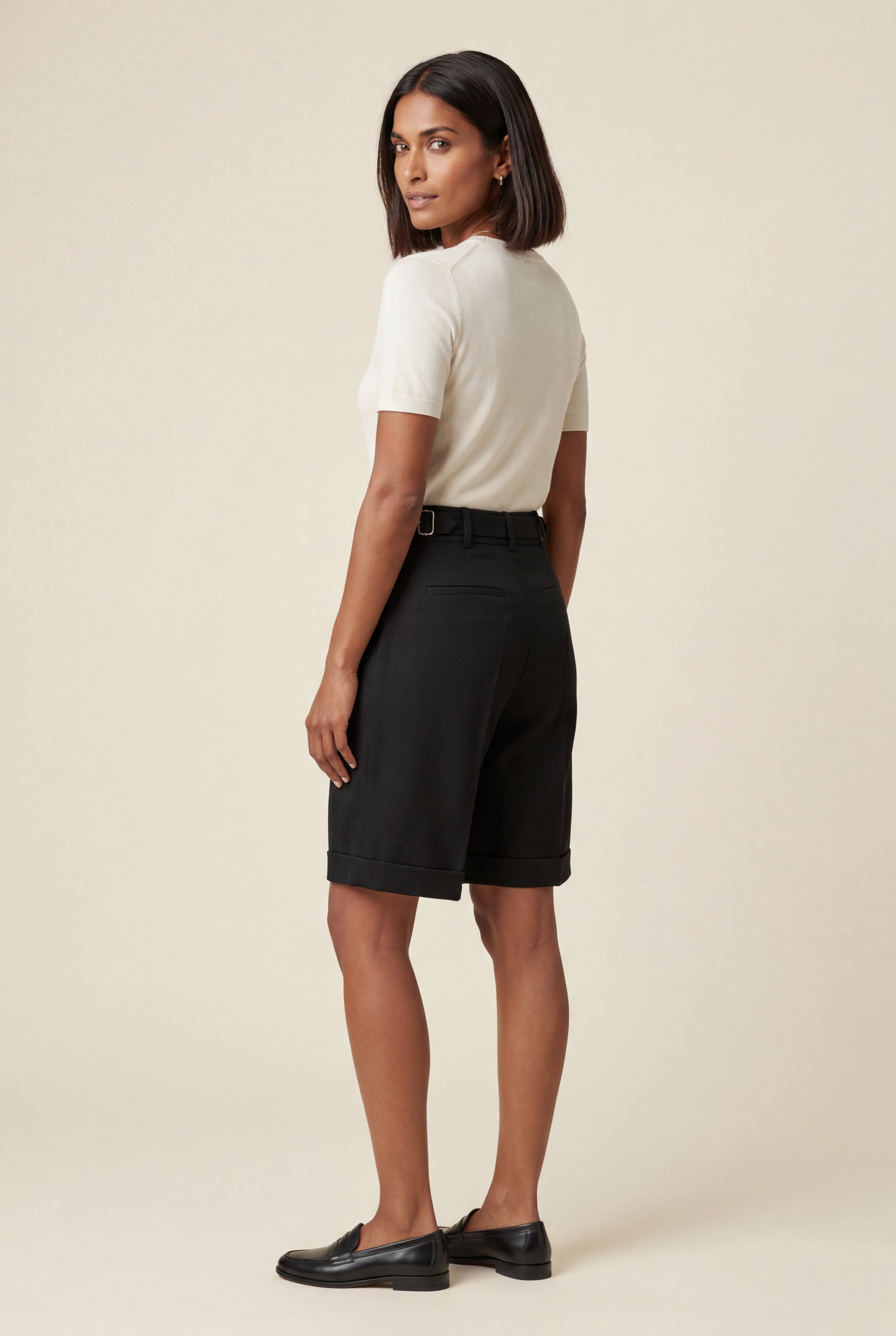 Lia | Belted Tailored Black Knee-length Bermuda Shorts